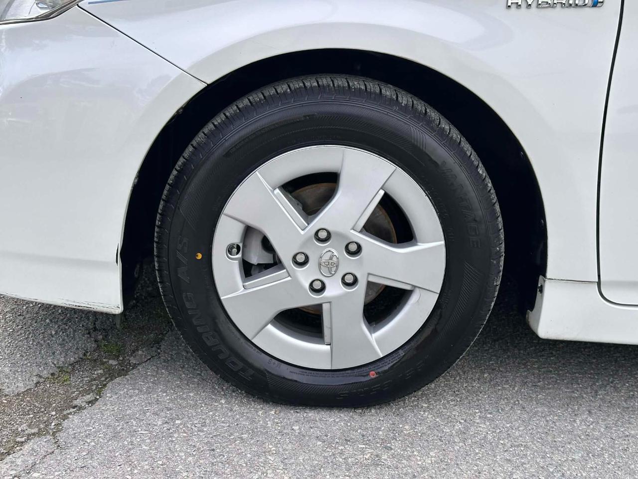 Toyota Prius Prius V 2010