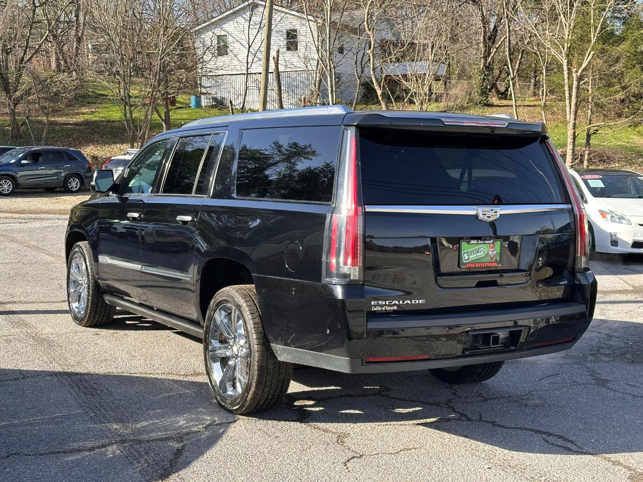 Cadillac Escalade ESV Premium 4WD 2018