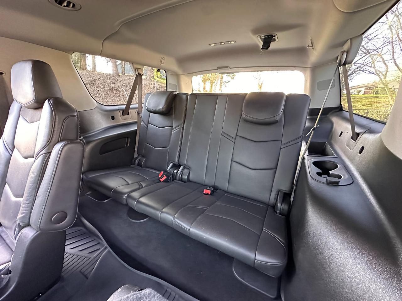 Cadillac Escalade ESV Premium 4WD 2018