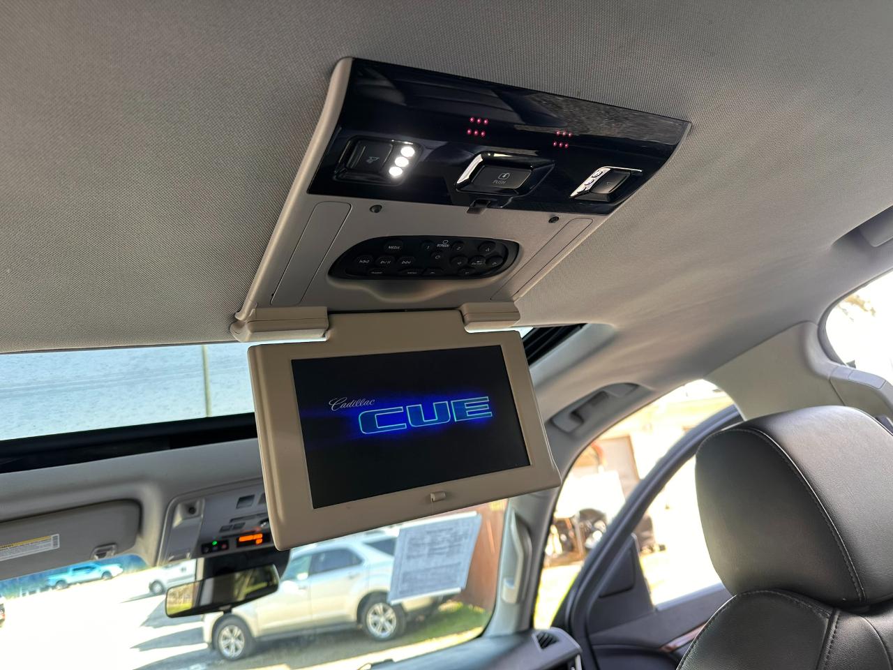 Cadillac Escalade ESV Premium 4WD 2018