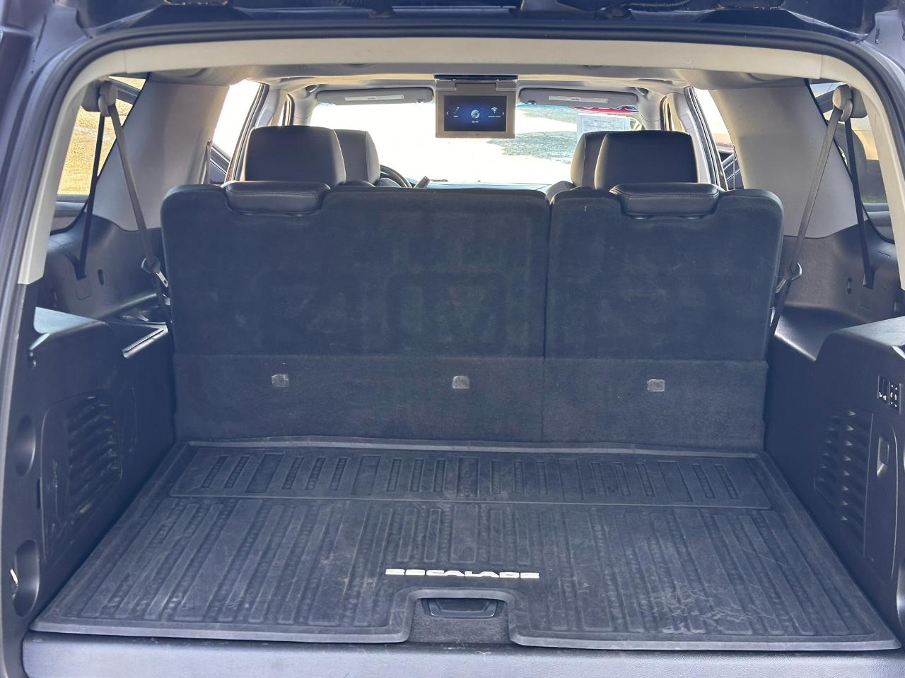 Cadillac Escalade ESV Premium 4WD 2018