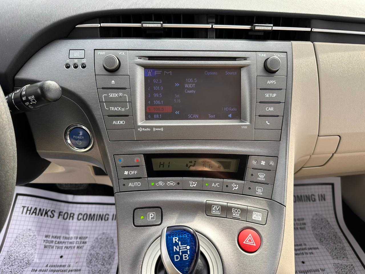 Toyota Prius Three 2014