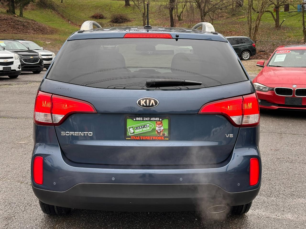 Kia Sorento LX V6 FWD 2015