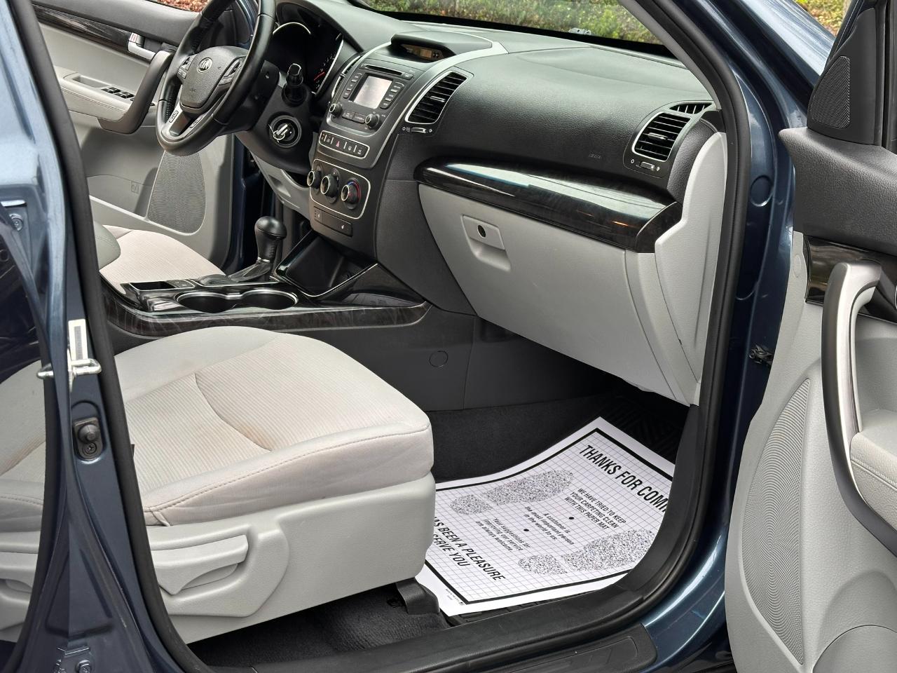 Kia Sorento LX V6 FWD 2015