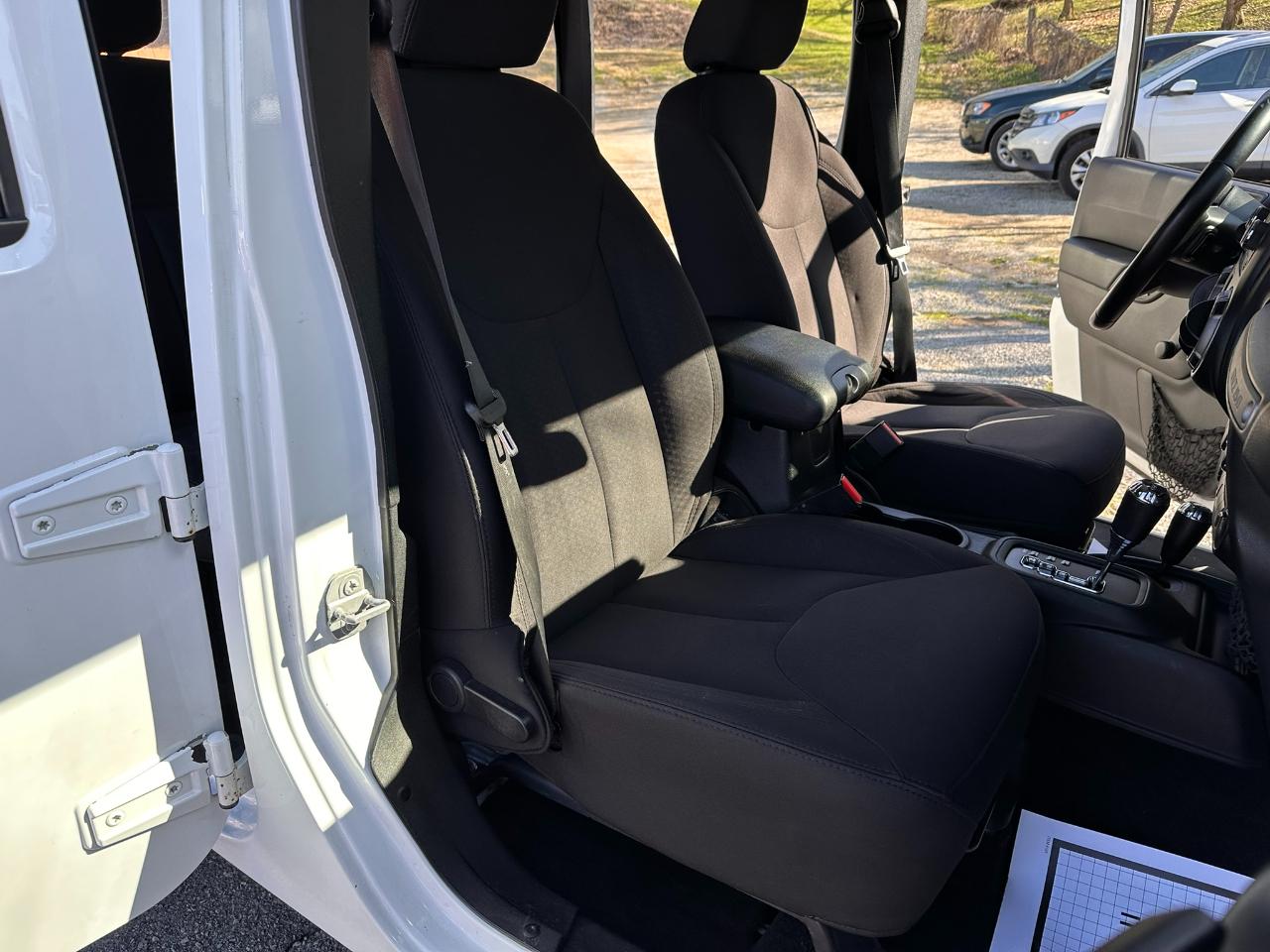 Jeep Wrangler Unlimited Sport 4WD 2015