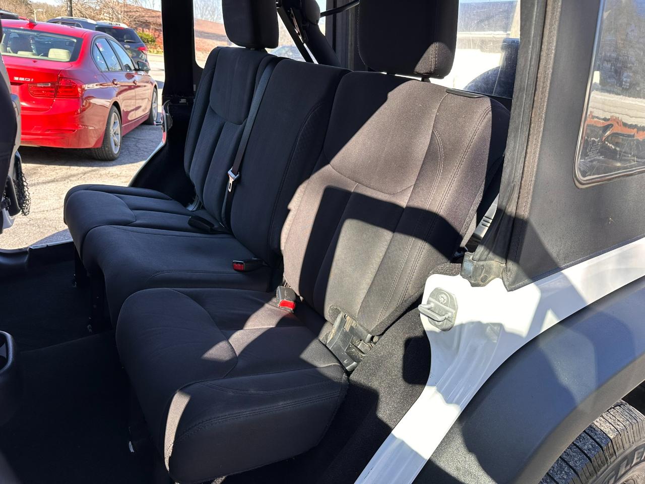 Jeep Wrangler Unlimited Sport 4WD 2015