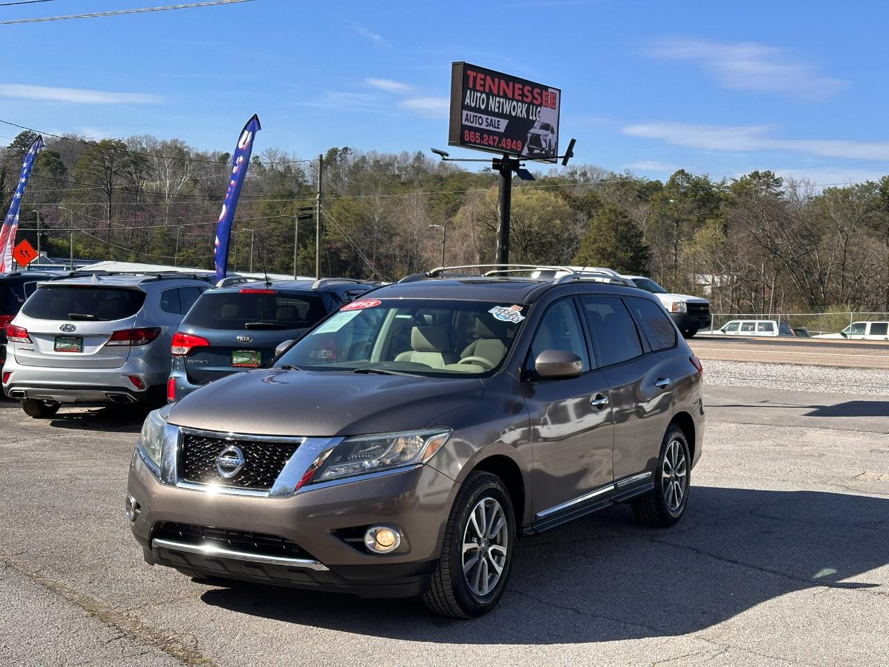 2013 Nissan Pathfinder LE 2WD