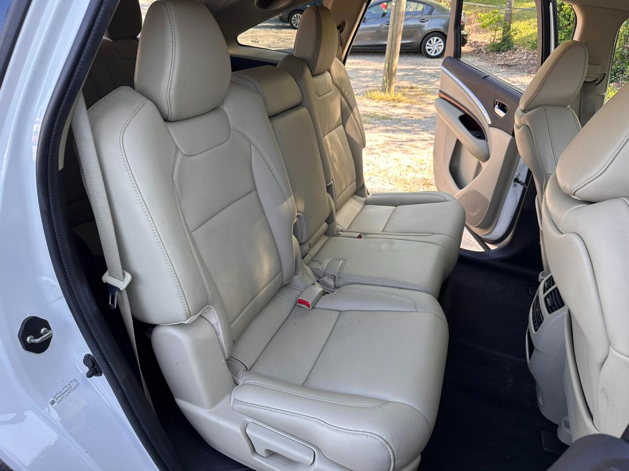 Acura MDX 9-Spd AT Advance Package 2016