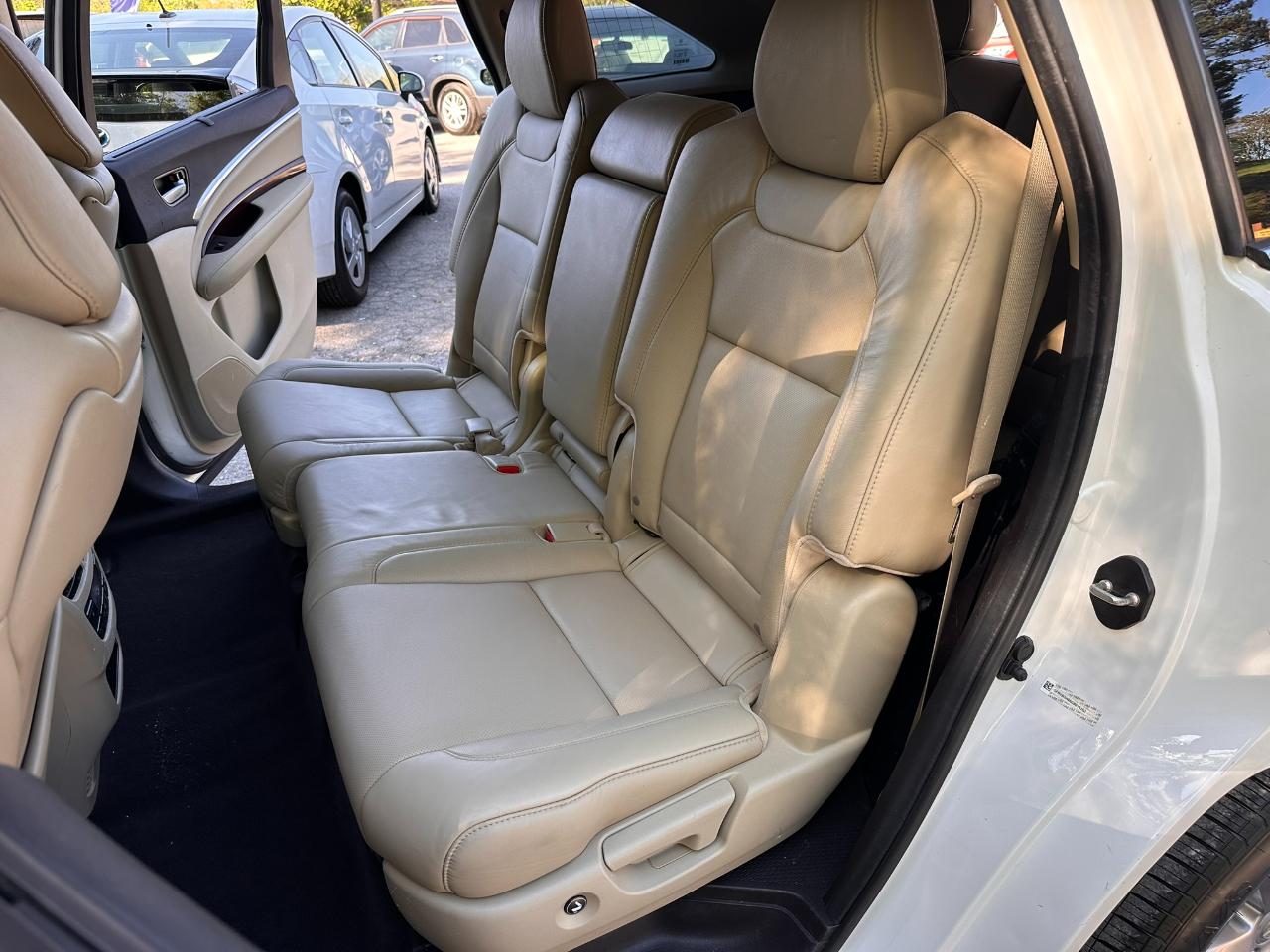 Acura MDX 9-Spd AT Advance Package 2016