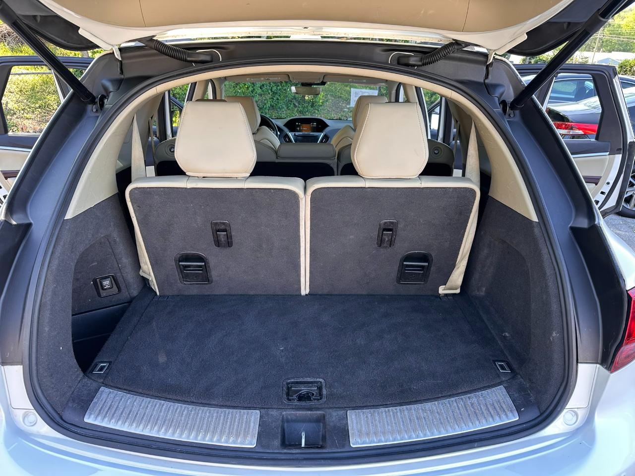 Acura MDX 9-Spd AT Advance Package 2016