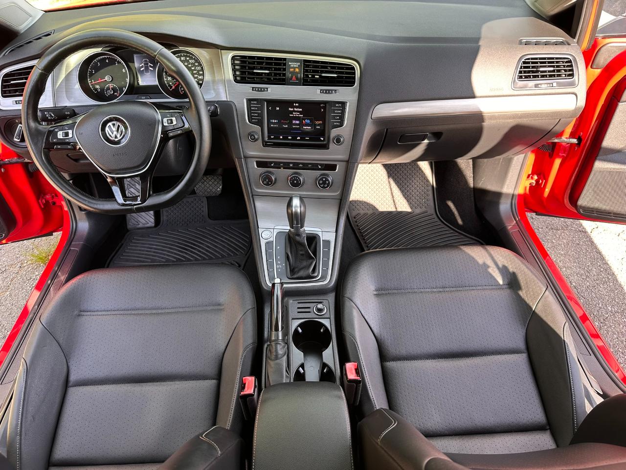 Volkswagen Golf TSI S 6A 2017