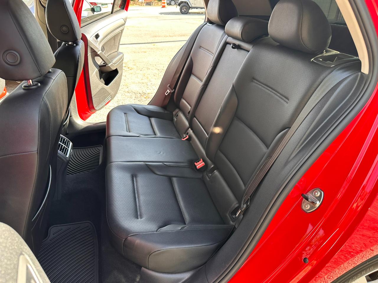 Volkswagen Golf TSI S 6A 2017