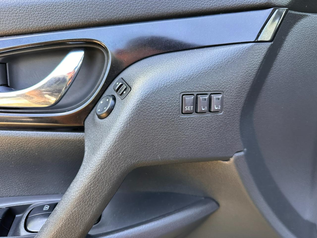 Nissan Rogue SL FWD 2017