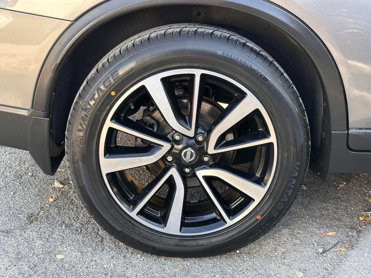 Nissan Rogue SL FWD 2017