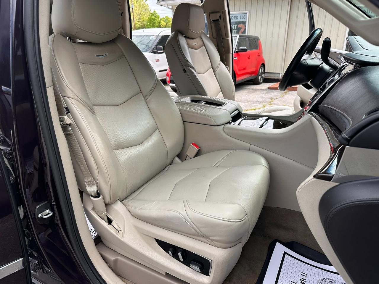 Cadillac Escalade Luxury 4WD 2018