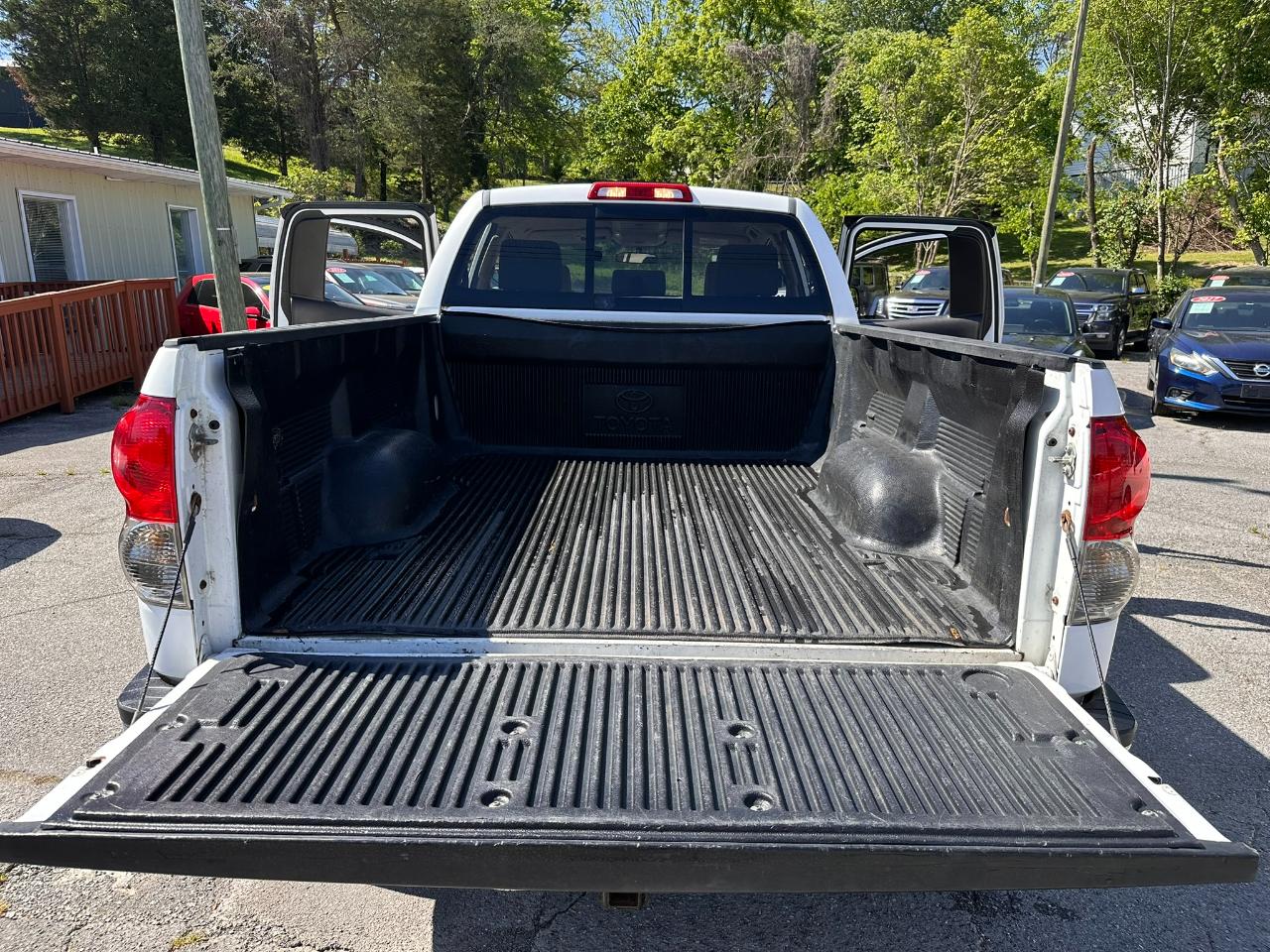 Toyota Tundra SR5 Double Cab 5.7L 4WD 2008