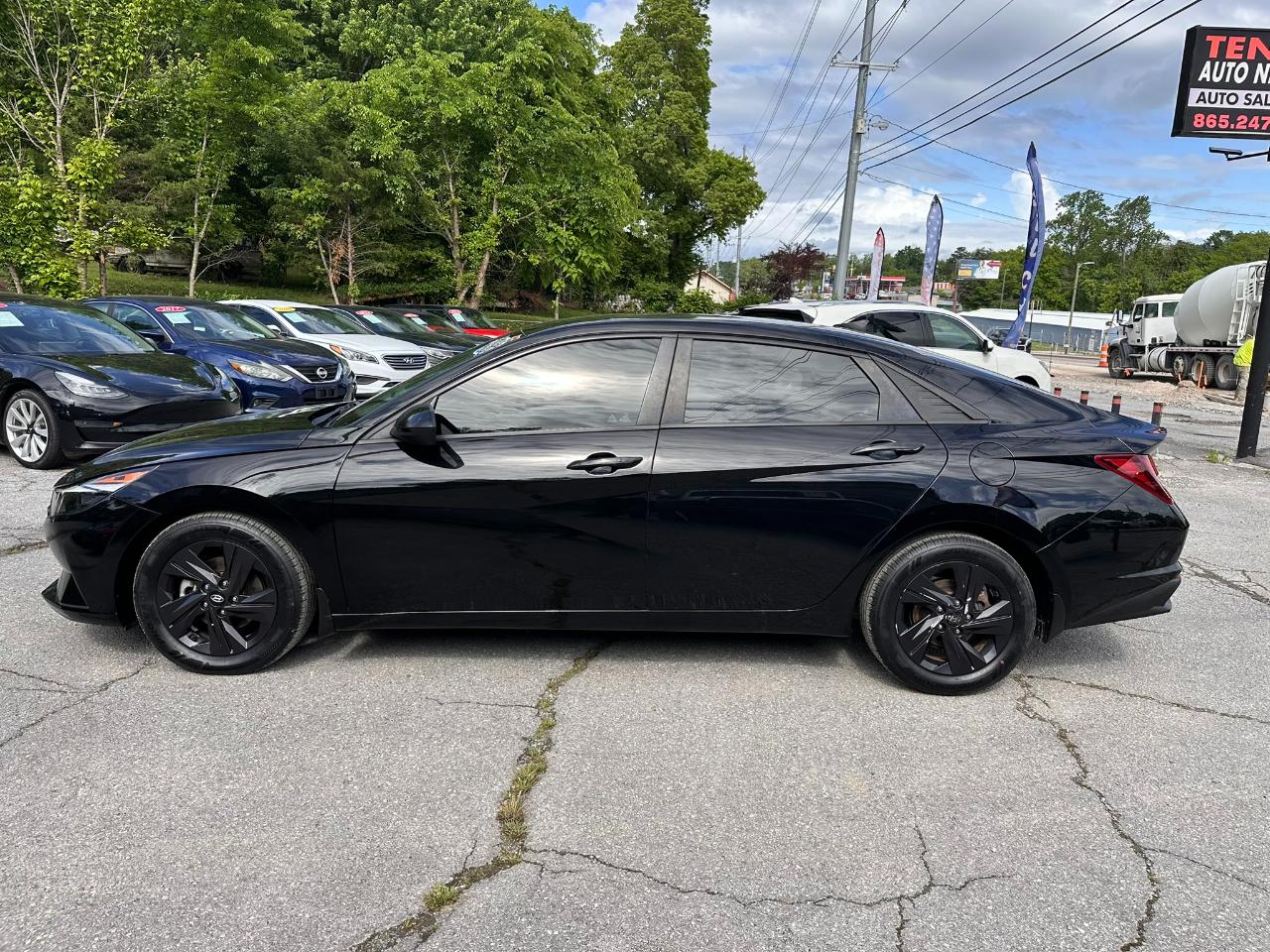 Hyundai Elantra SEL 2022