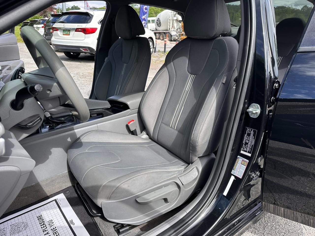 Hyundai Elantra SEL 2022