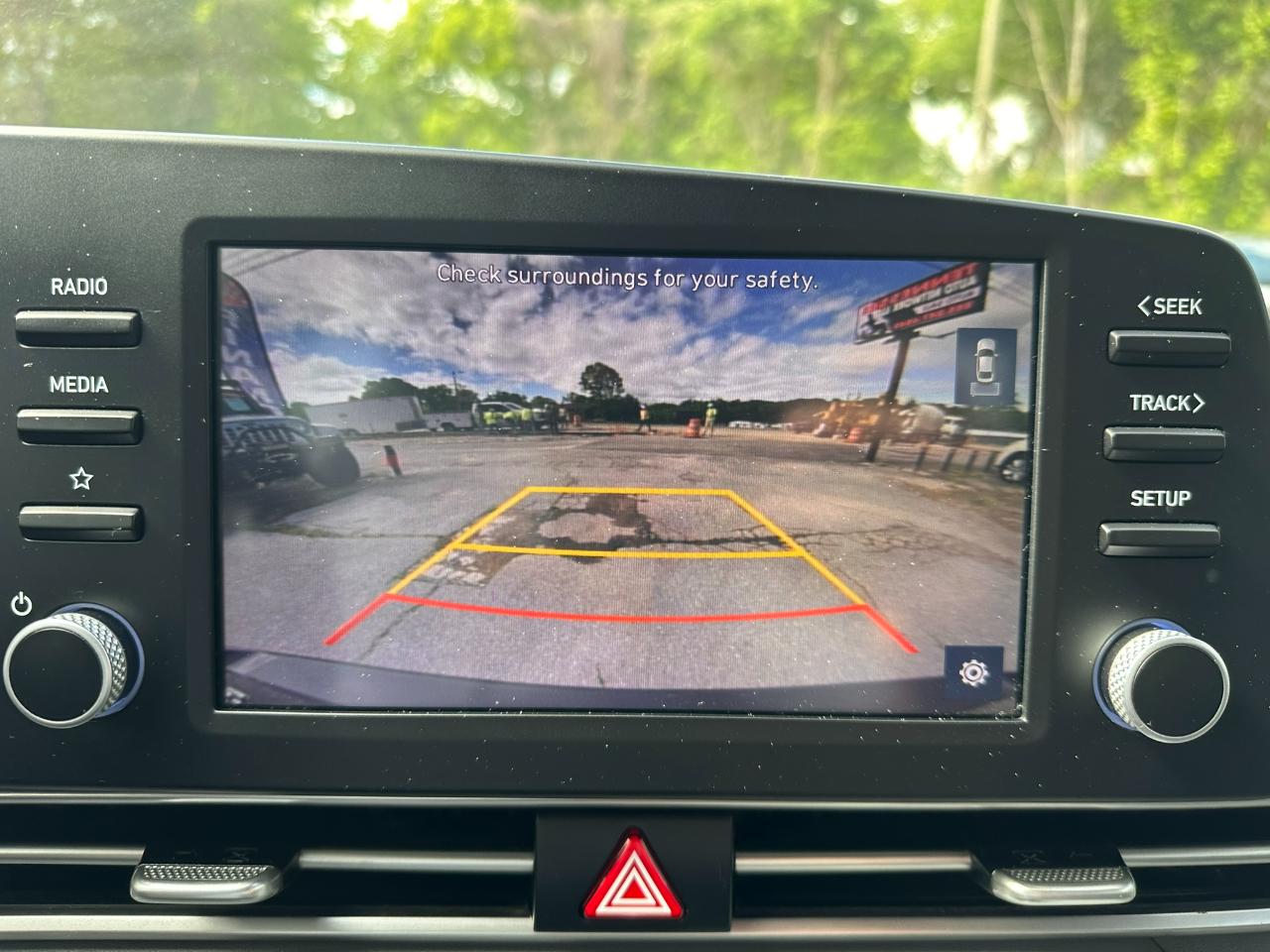 Hyundai Elantra SEL 2022