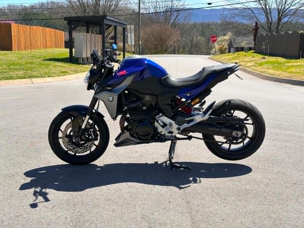 BMW F 900 R  2021