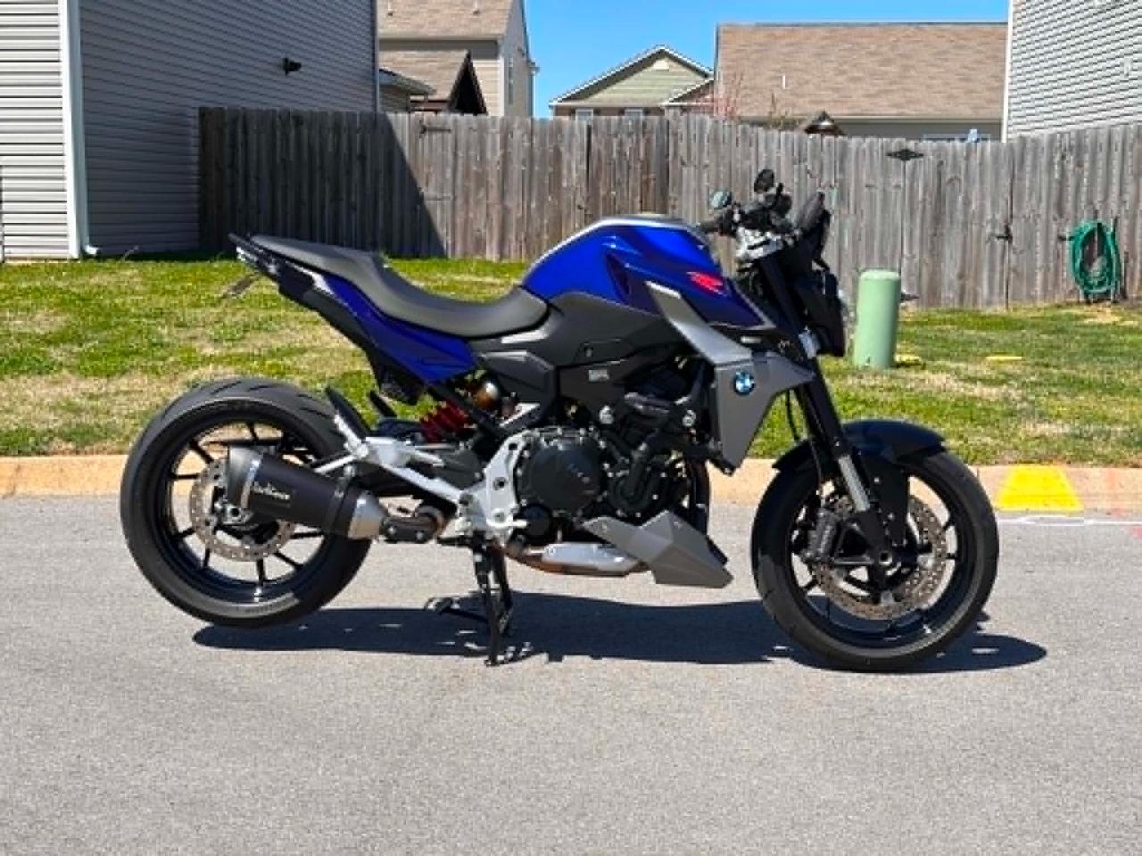 BMW F 900 R  2021