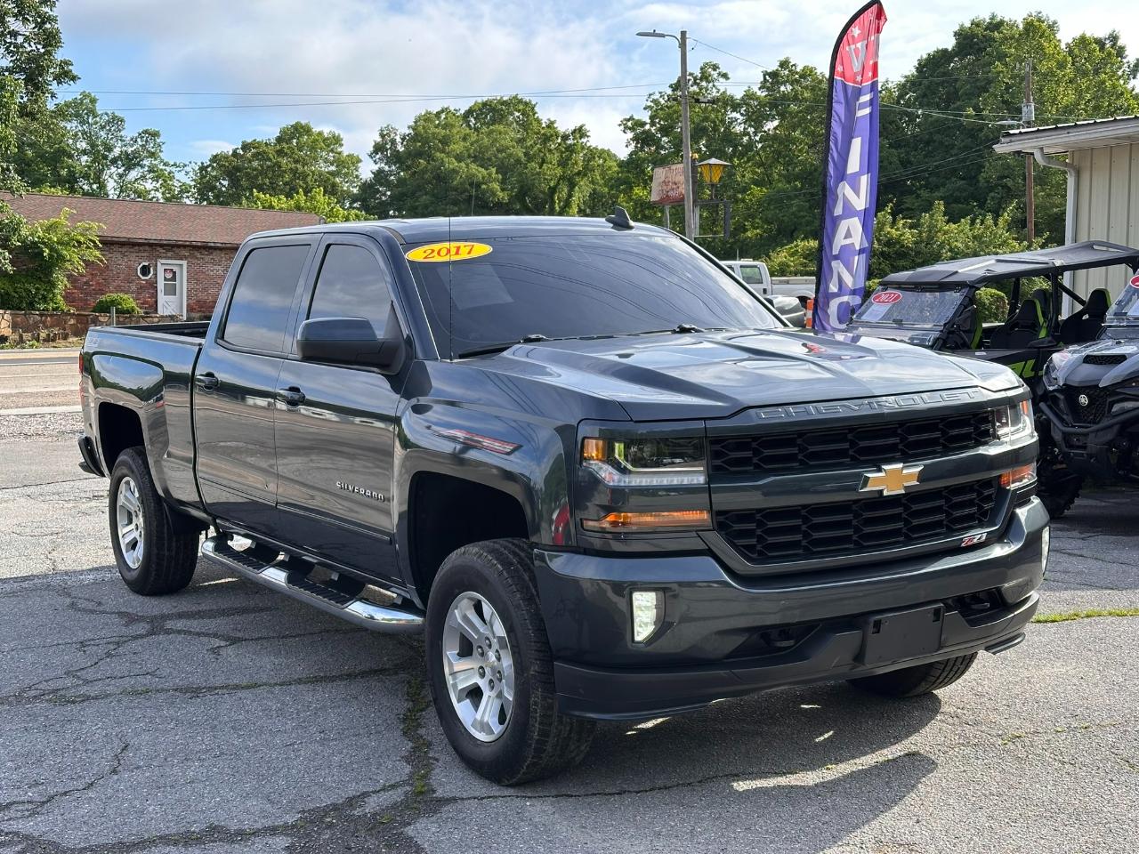 Chevrolet Silverado 1500 LT Crew Cab 4WD 2017