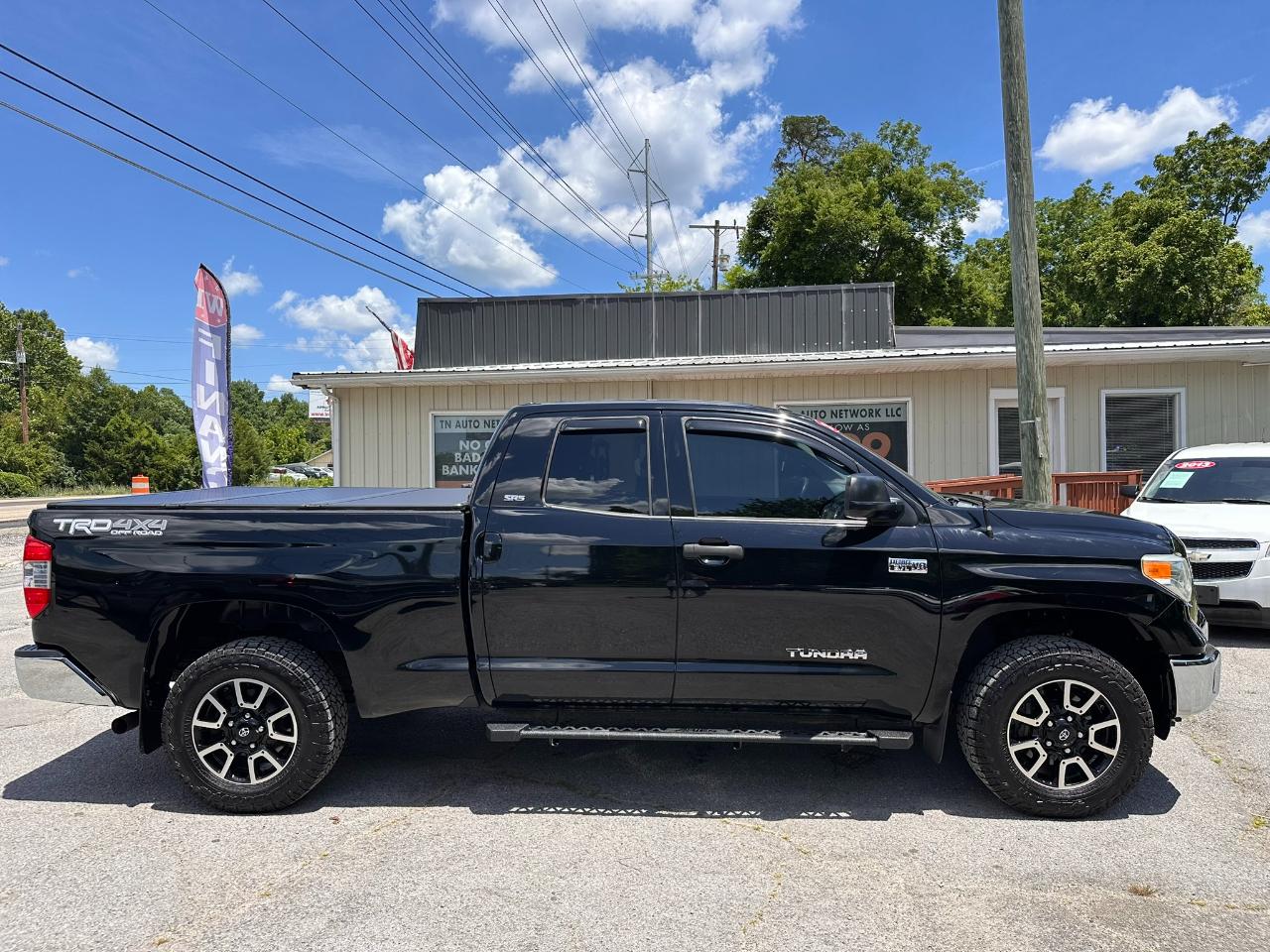 Toyota Tundra SR5 5.7L V8 Double Cab 4WD 2014