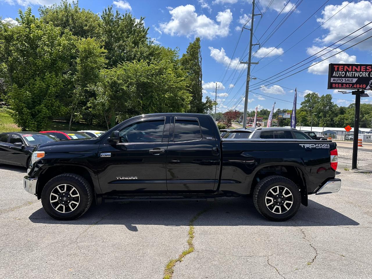 Toyota Tundra SR5 5.7L V8 Double Cab 4WD 2014