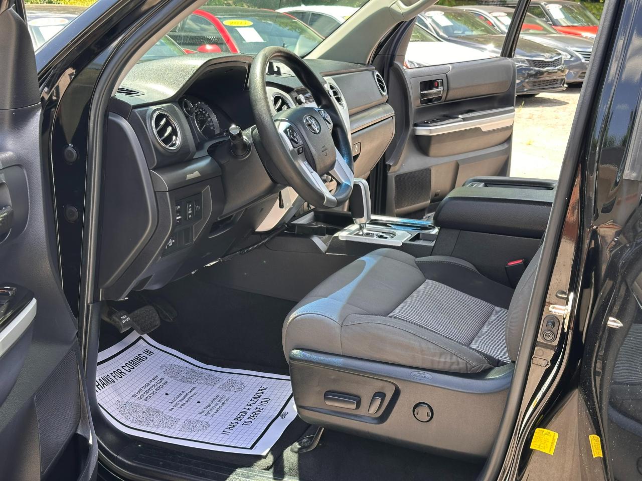 Toyota Tundra SR5 5.7L V8 Double Cab 4WD 2014