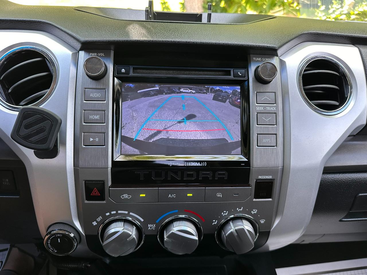 Toyota Tundra SR5 5.7L V8 Double Cab 4WD 2014