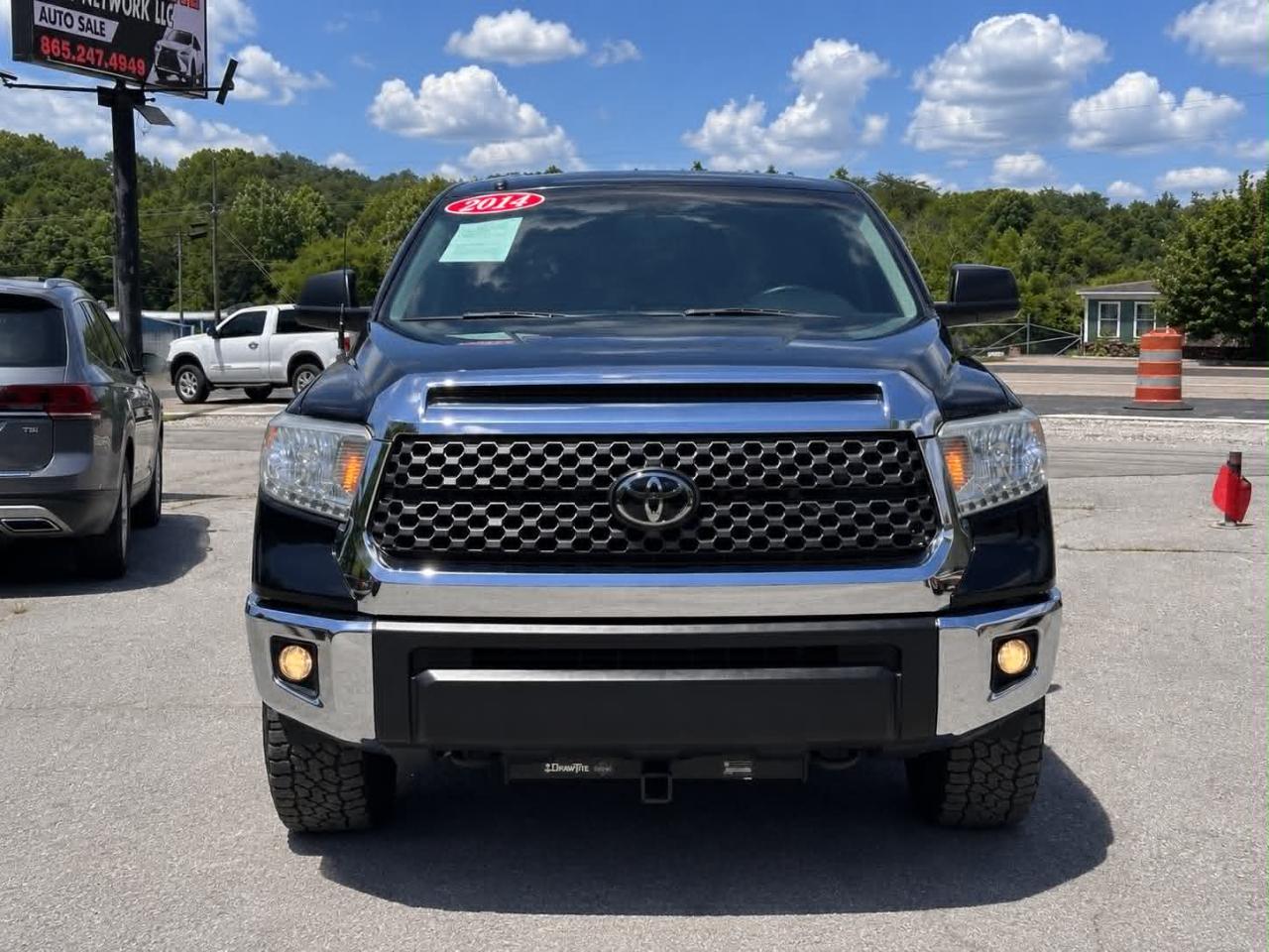 Toyota Tundra SR5 5.7L V8 Double Cab 4WD 2014