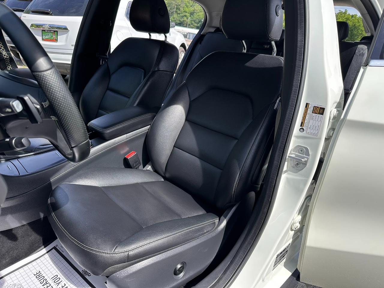 Mercedes-Benz GLA-Class GLA250 4MATIC 2015