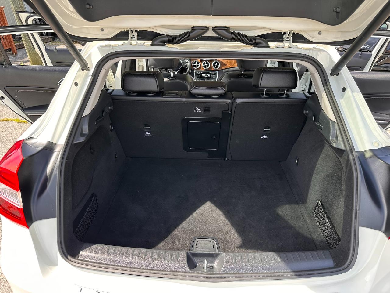 Mercedes-Benz GLA-Class GLA250 4MATIC 2015