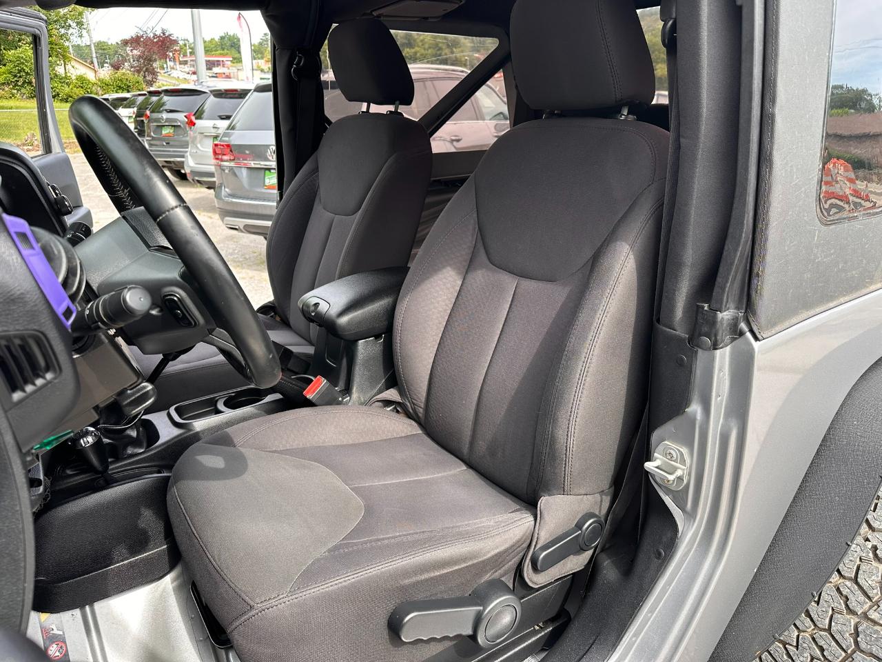 Jeep Wrangler Sport 4WD 2016
