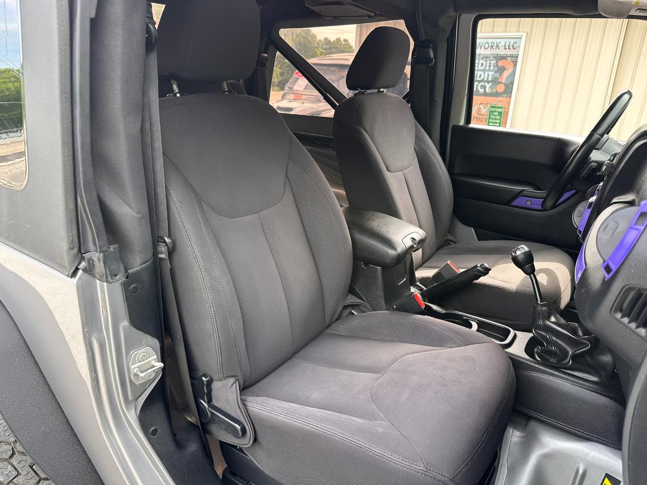 Jeep Wrangler Sport 4WD 2016