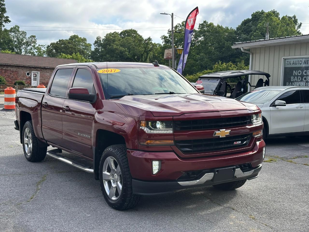 Chevrolet Silverado 1500 LT Crew Cab 4WD 2017