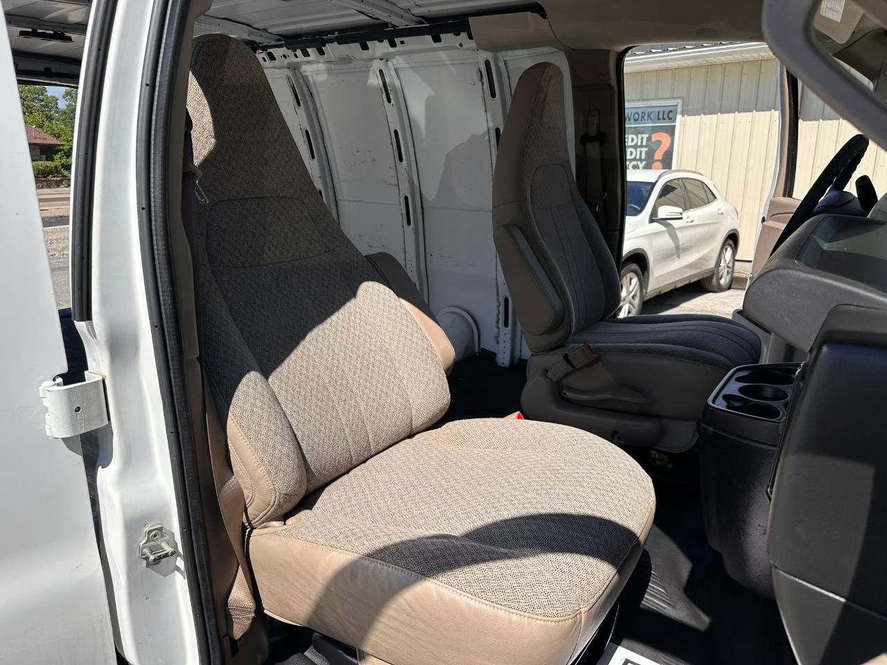 Chevrolet Express 2500 Cargo 2017