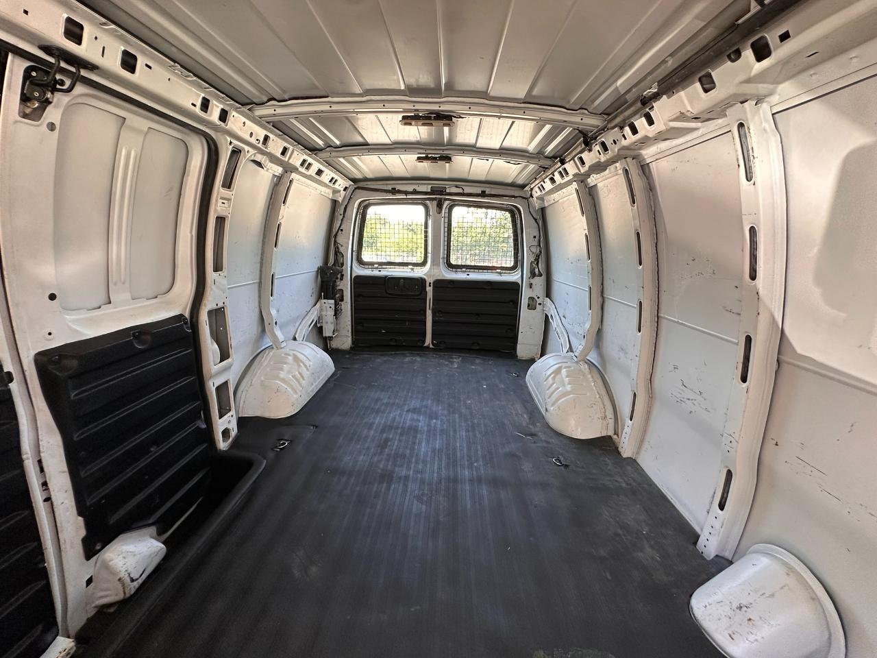 Chevrolet Express 2500 Cargo 2017