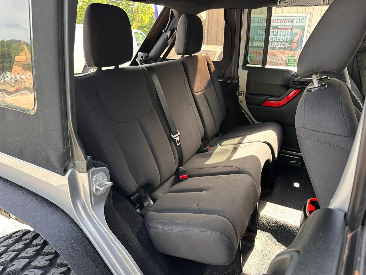 Jeep Wrangler Unlimited Sport 4WD 2017