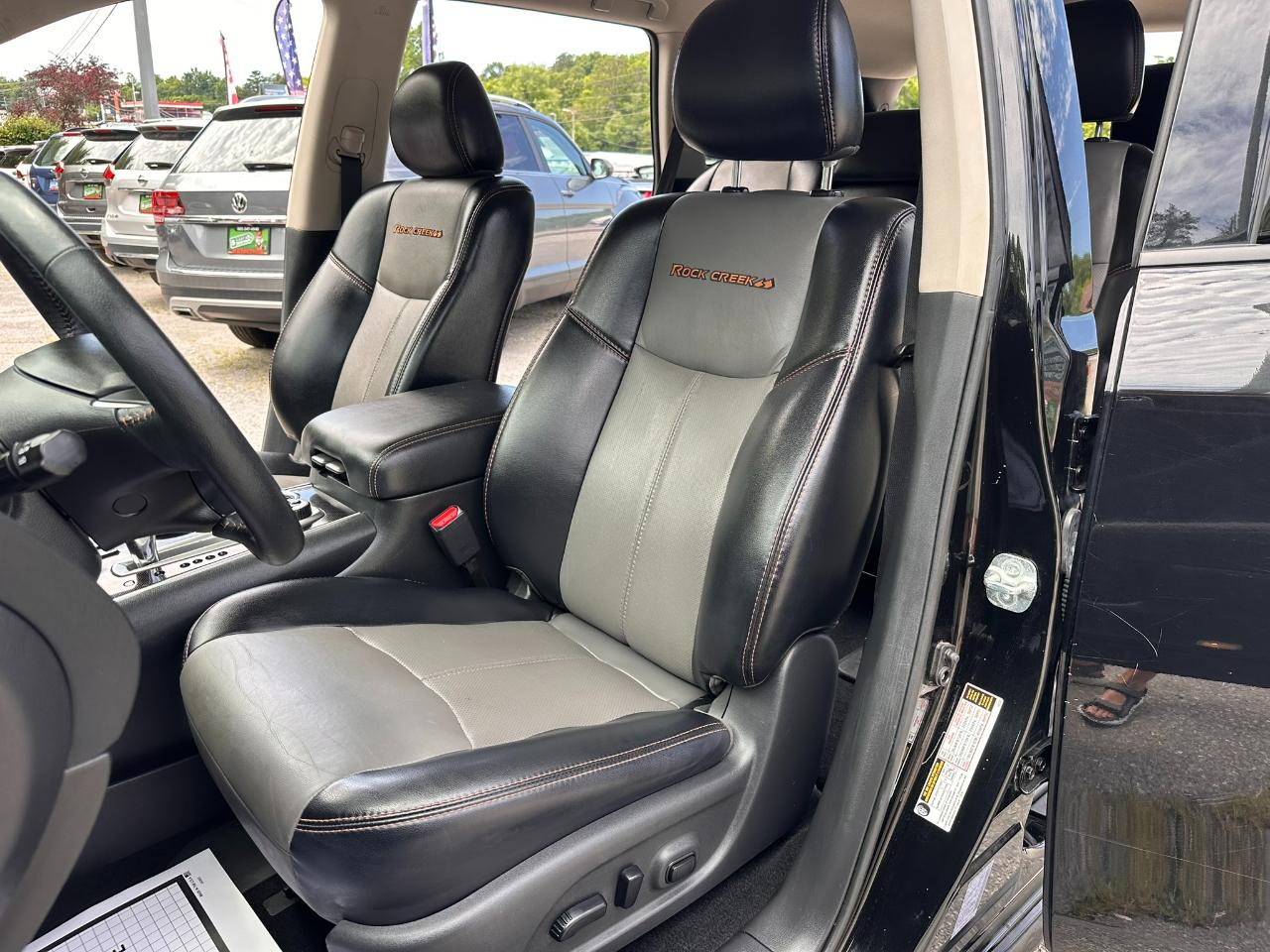 Nissan Pathfinder S 4WD 2019