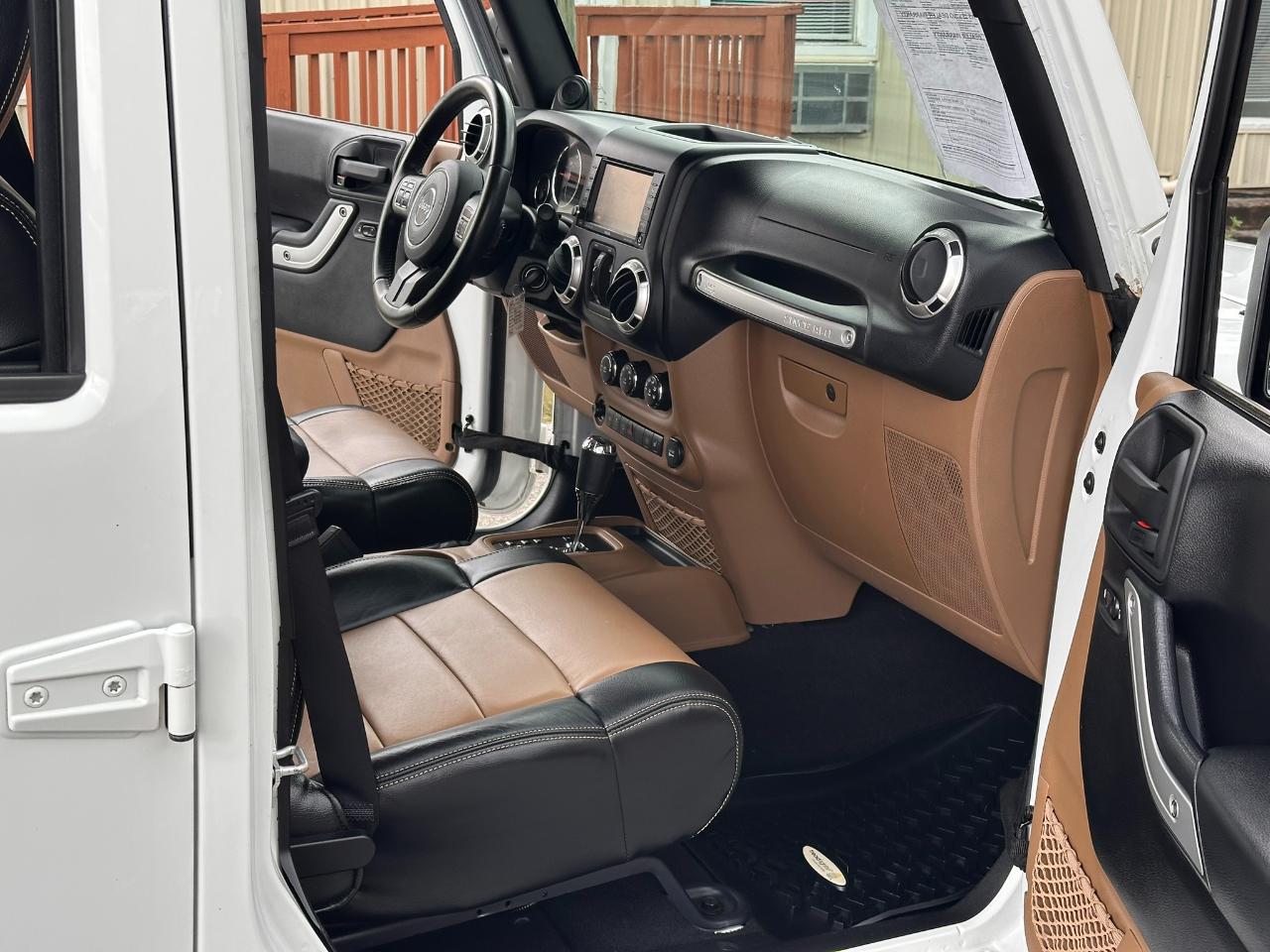 Jeep Wrangler Unlimited Rubicon 4WD 2012