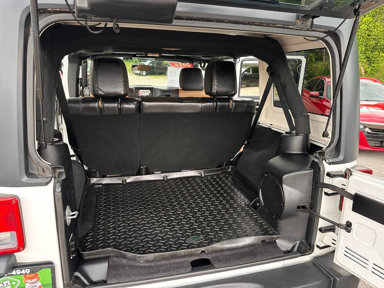 Jeep Wrangler Unlimited Rubicon 4WD 2012