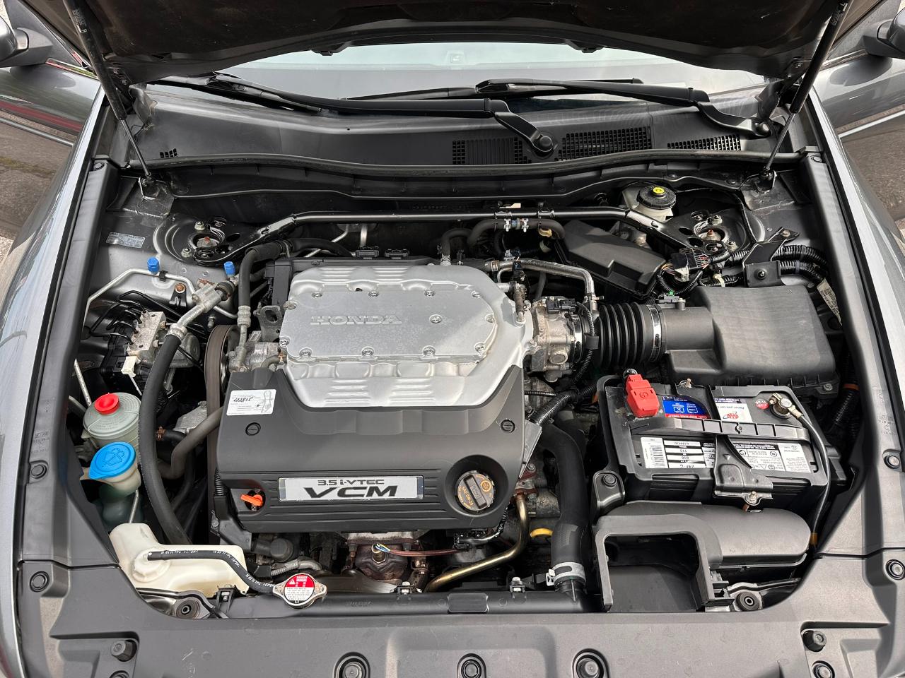 Honda Accord EX-L V6 Sedan AT 2012