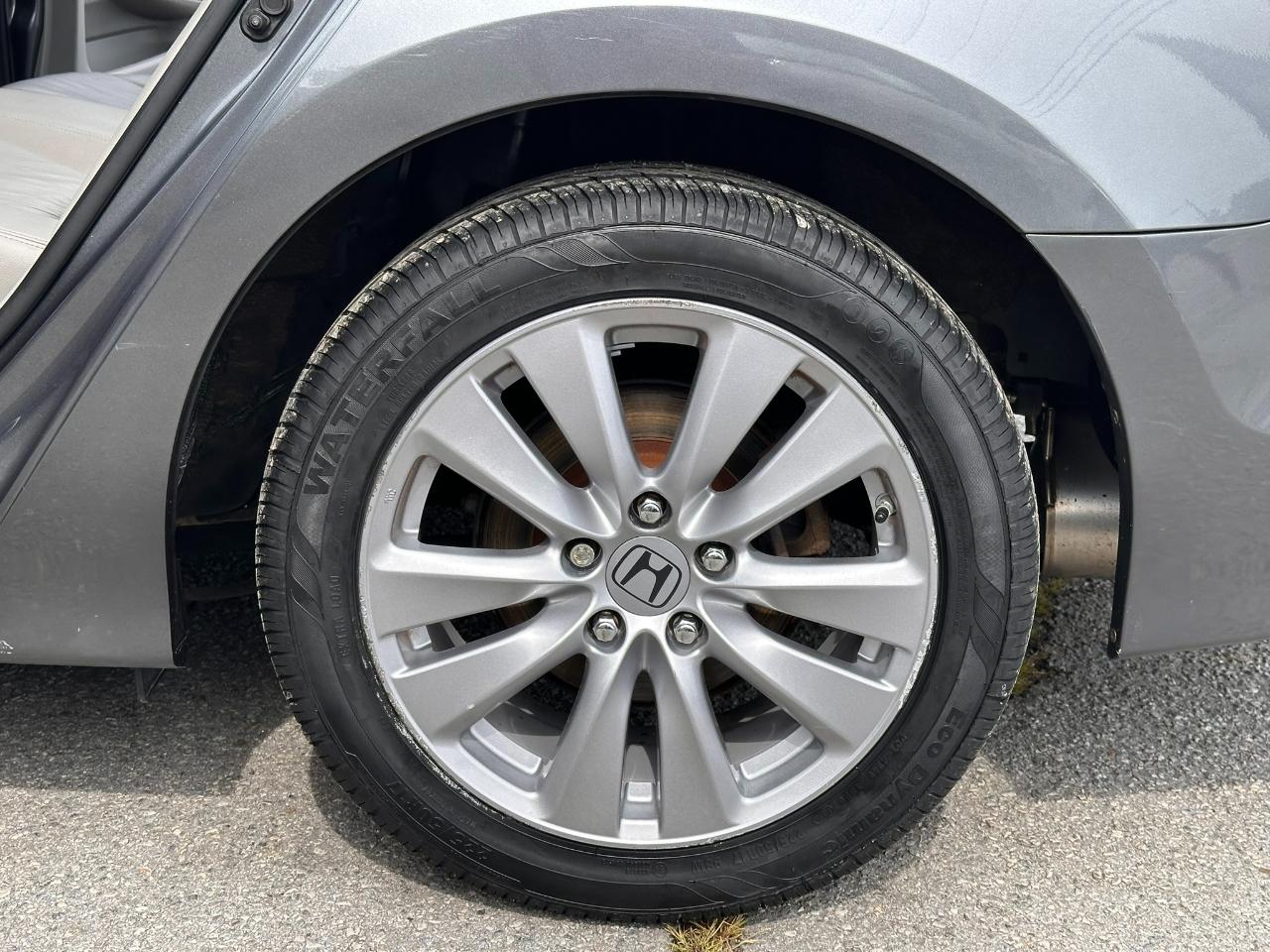 Honda Accord EX-L V6 Sedan AT 2012