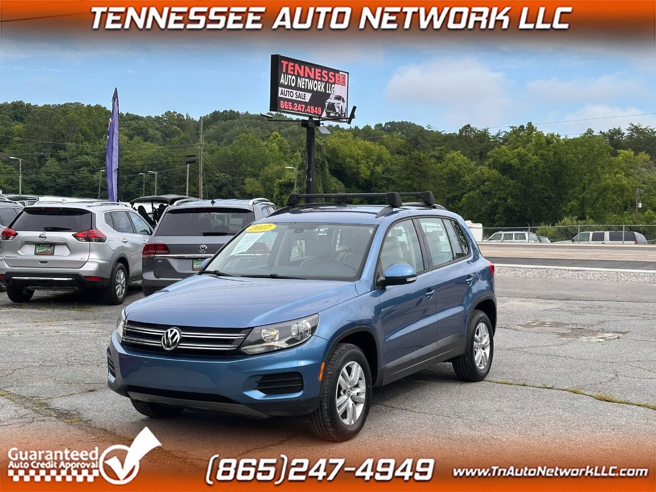 Volkswagen Tiguan S 2017