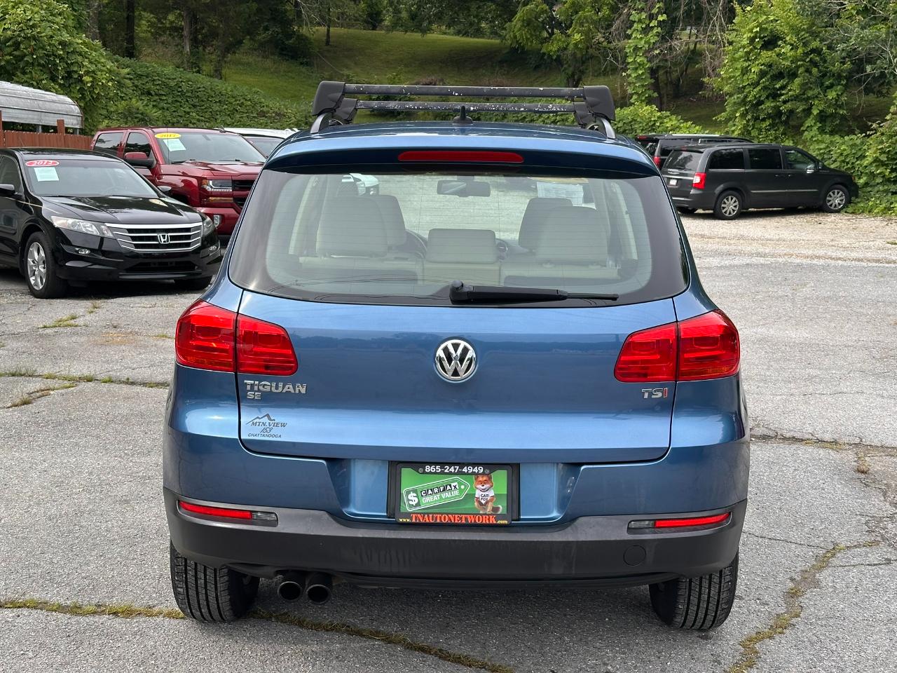 Volkswagen Tiguan S 2017