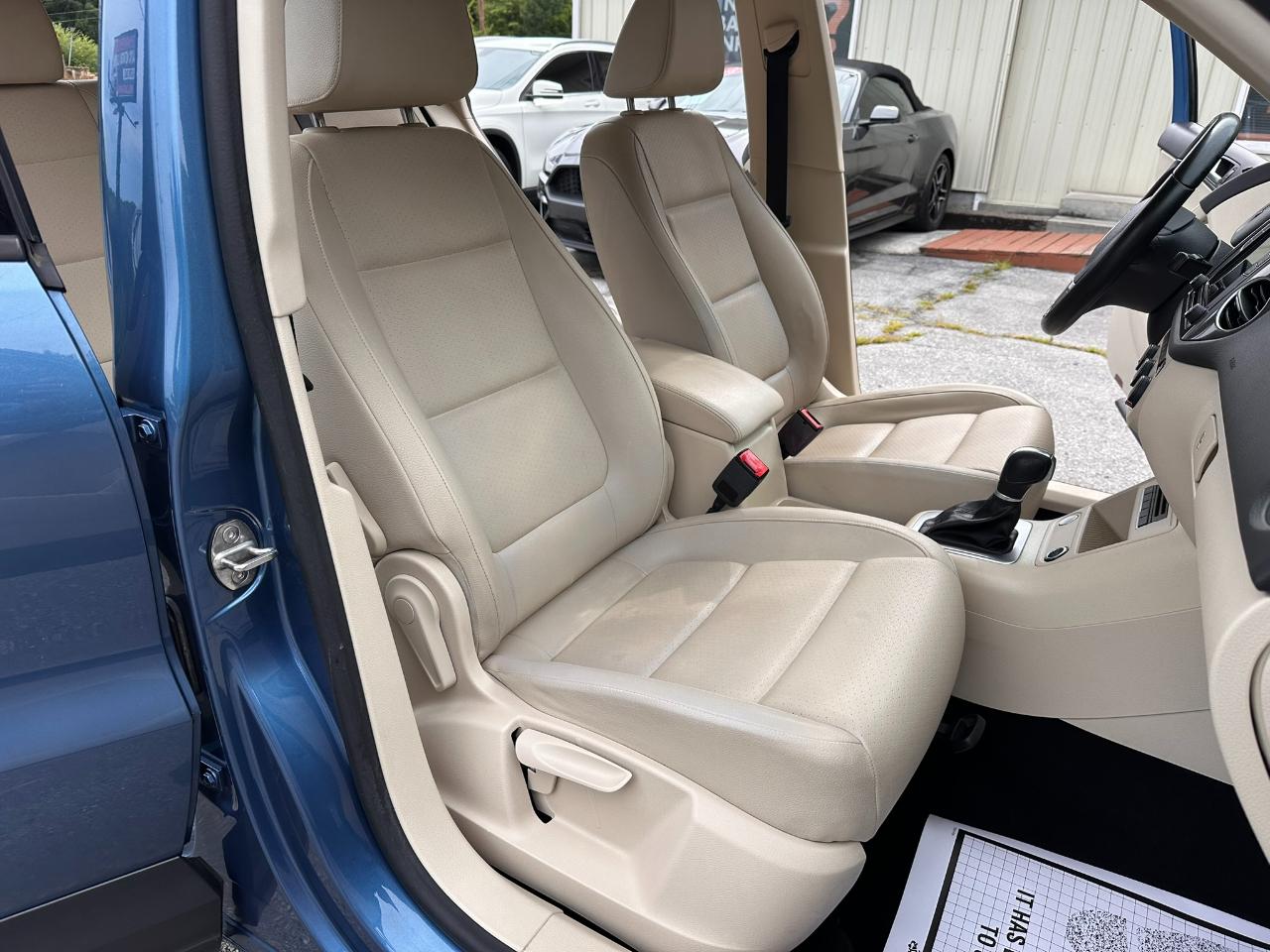Volkswagen Tiguan S 2017