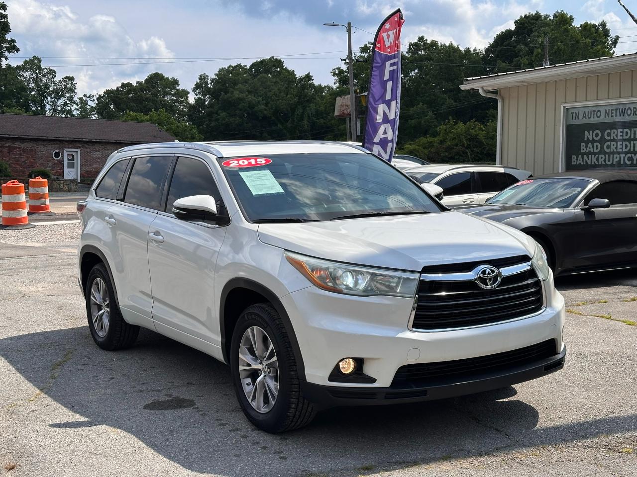 Toyota Highlander XLE FWD V6 2015
