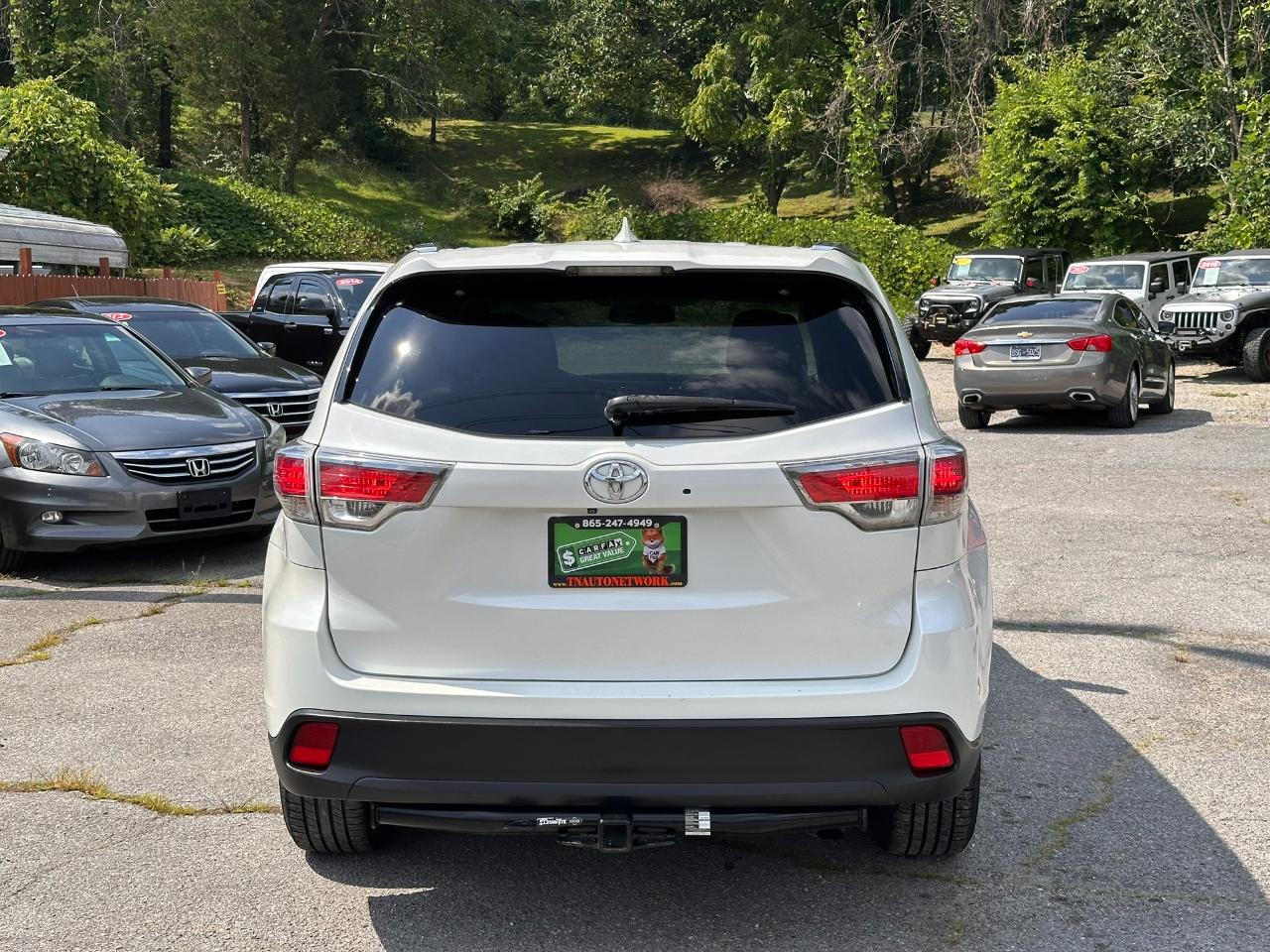 Toyota Highlander XLE FWD V6 2015