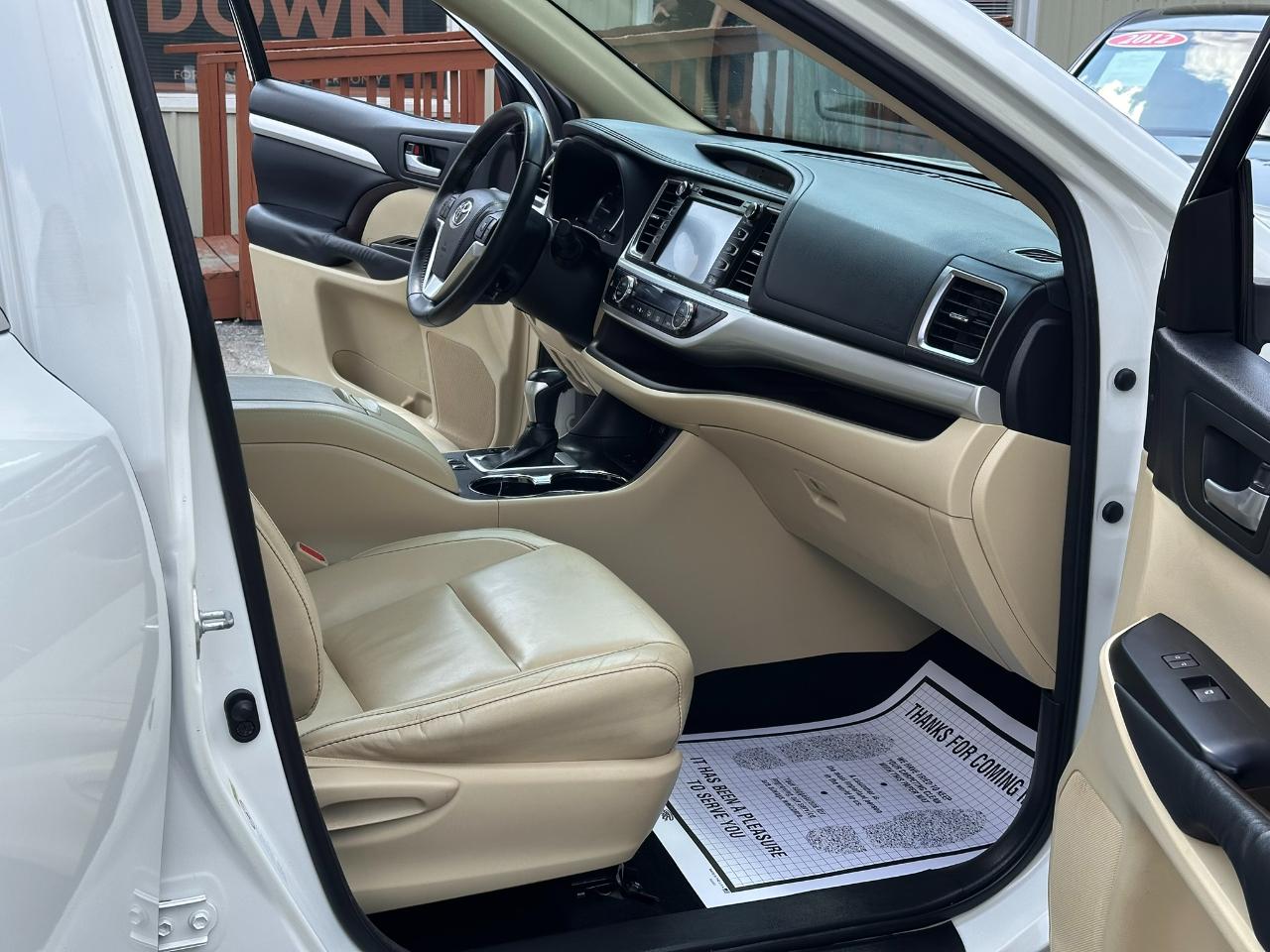 Toyota Highlander XLE FWD V6 2015